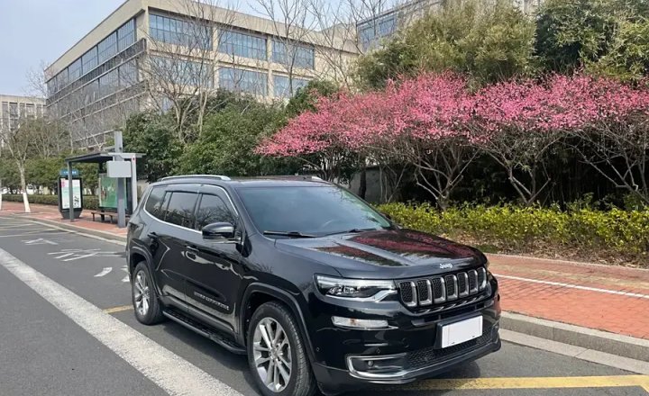 Jeep 大指挥官 2018款 2.0T 四驱悦享版 国VI