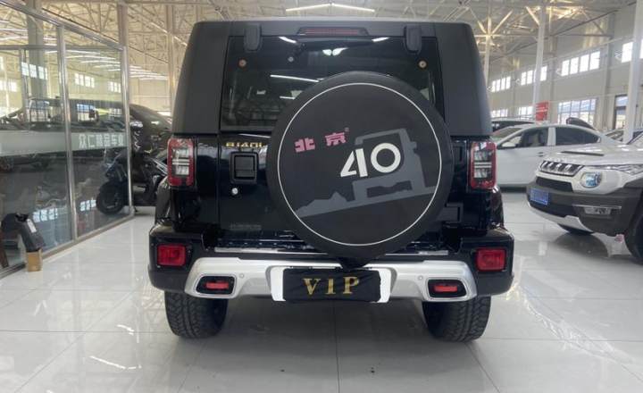 北京BJ40 2019款 PLUS 2.3T 自动四驱尊享版 国VI