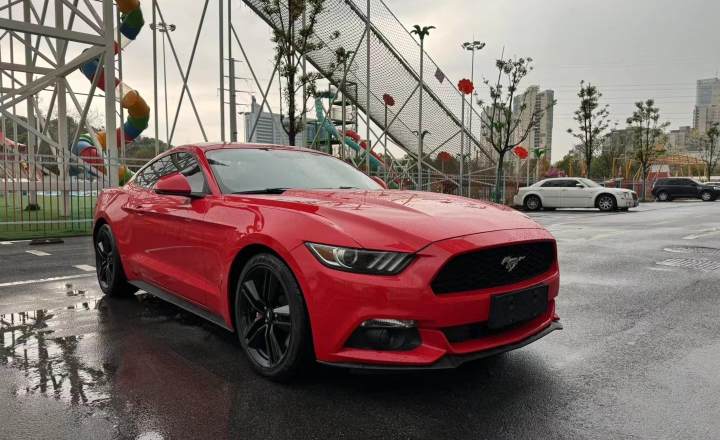 福特 Mustang 2017款 2.3T 运动版