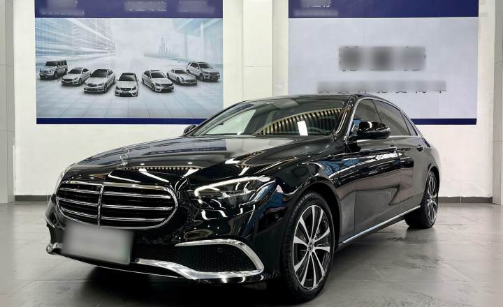 奔驰E级新能源 2023款 E 350 e L 插电式混合动力轿车