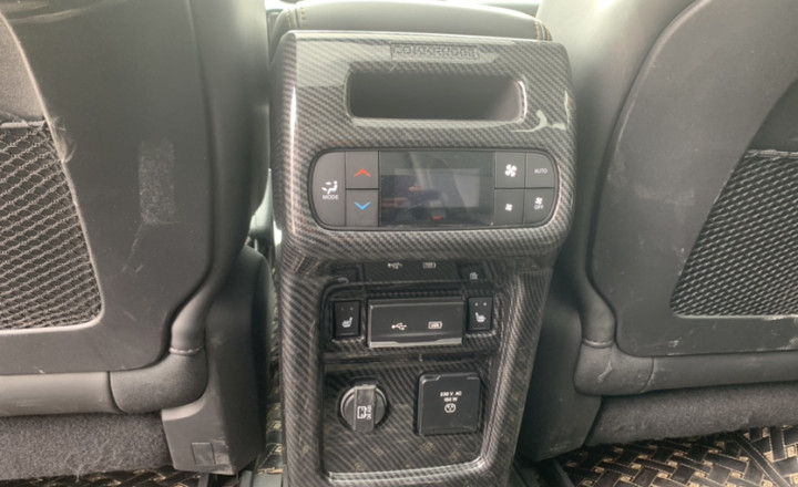 Jeep 大指挥官 2018款 2.0T 四驱智享版 国V