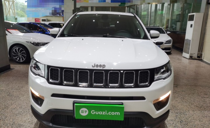 Jeep 指南者 2019款 200T 自动家享-互联大屏版