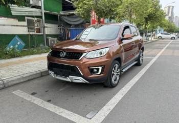 北京汽车 绅宝X35 2016款 1.5L 自动尊贵版
