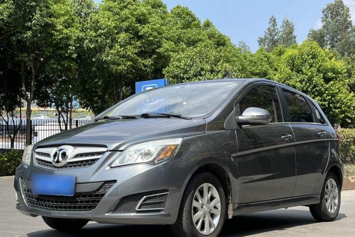 北京汽车 E系列 两厢 1.5L 自动乐天版
