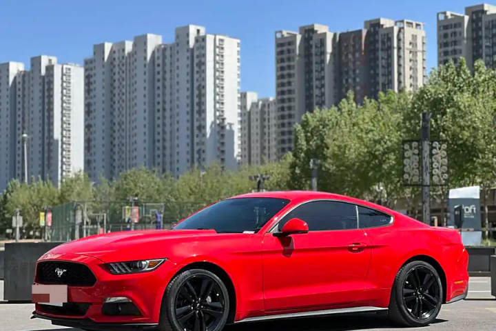 福特 Mustang 2.3T 运动版