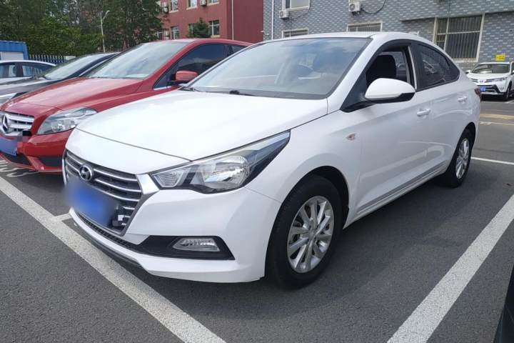 奔驰 GLS GLS 400 4MATIC动感型