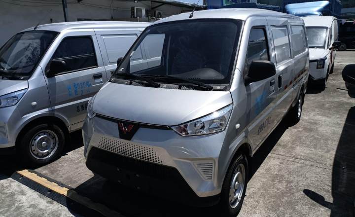 五菱汽车 五菱EV50 2022款 尊享型国轩40.55kWh