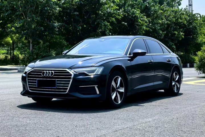 奧迪 A6L 45 TFSI 臻選致雅型