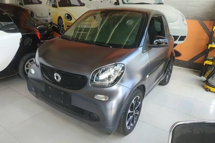 smart  fortwo 1.0L 52千瓦硬頂激情版