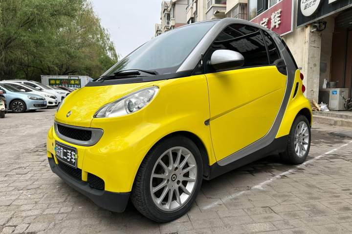 smart  fortwo 1.0 MHD 硬頂激情版