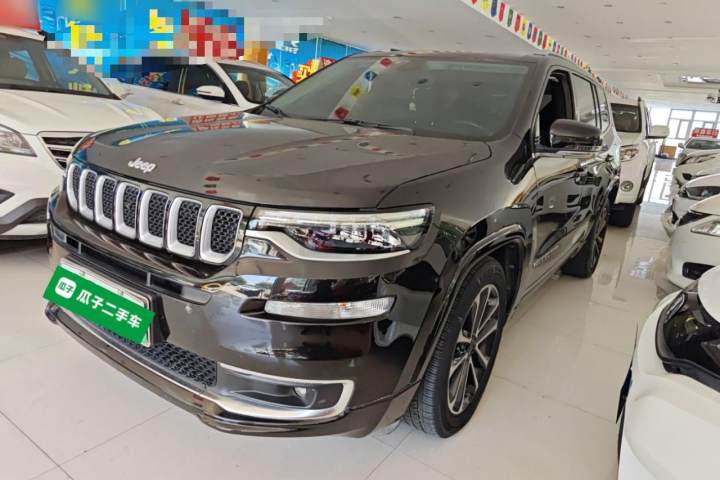 Jeep 指揮官PHEV 2.0T 插電混動臻享版