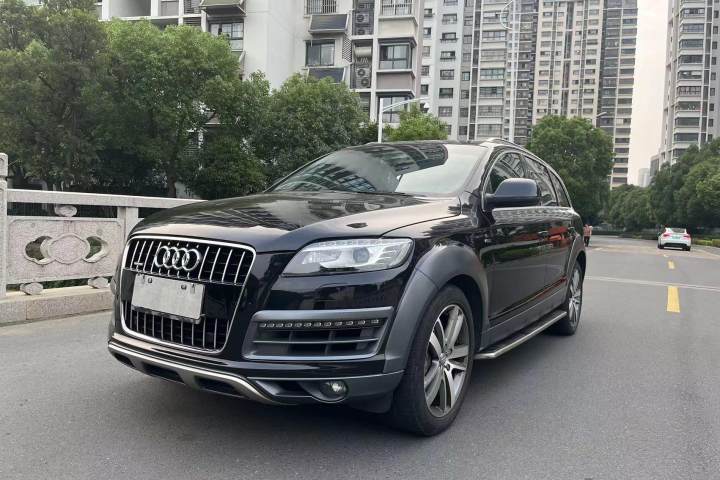 奧迪 Q7 35 TFSI 進取型