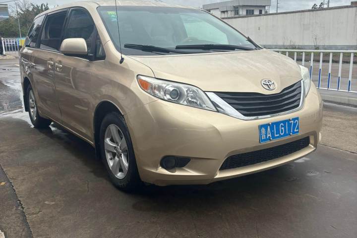 豐田 SIENNA 2.7L 兩驅(qū)自動型