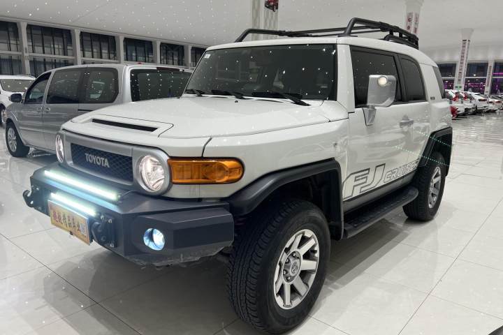 豐田 FJ 酷路澤 4.0L