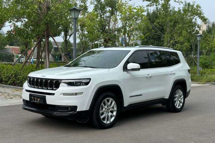 Jeep 指揮官 2.0T 兩驅(qū)進(jìn)享版 國V