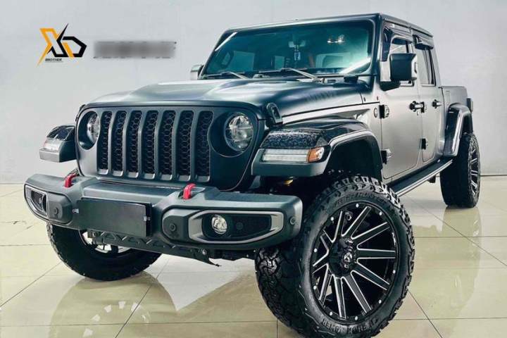 Jeep 角斗士 3.6L 先行版