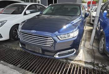 福特 金牛座 2016款 EcoBoost 180 豪华型