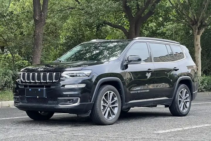 Jeep 大指揮官 2.0T 四驅(qū)悅享版 國VI