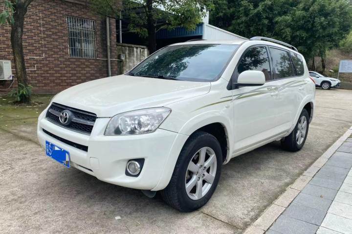 豐田 RAV4(進(jìn)口) 2.4 標(biāo)準(zhǔn)型