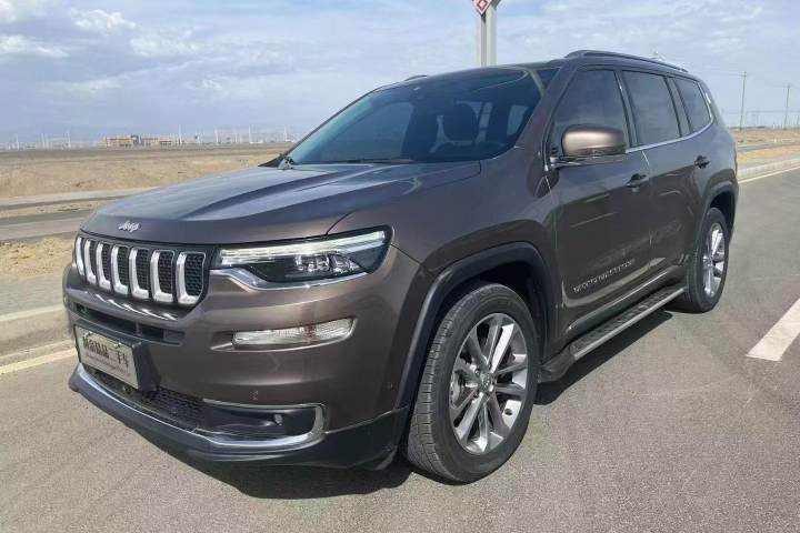 Jeep 指揮官 2.0T 四驅(qū)臻享版 國V