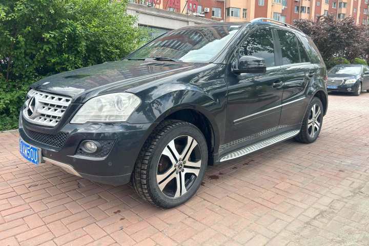 奔馳 M級(jí) ML 350 4MATIC豪華型