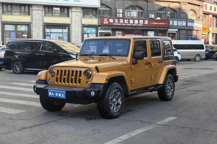 Jeep 牧馬人 3.6L Sahara 四門版