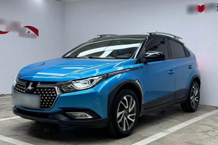 納智捷 U5 SUV 1.6L CVT騎士版