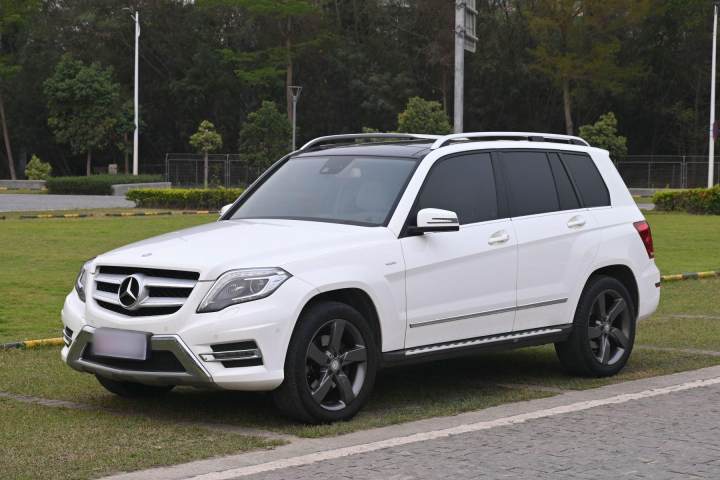 奔馳 GLK級(jí) GLK 260 4MATIC 時(shí)尚型 極致版