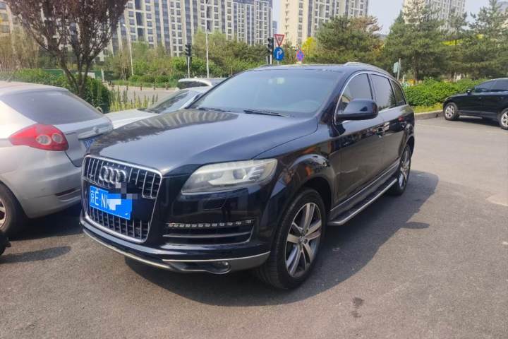 奧迪 Q7 35 TFSI 舒適型