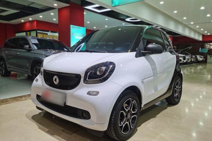 smart  fortwo 0.9T 66千瓦硬頂風(fēng)擎版 國(guó)VI