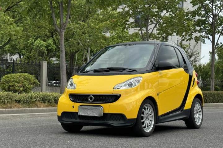 smart  fortwo 1.0 MHD 硬頂標(biāo)準(zhǔn)版