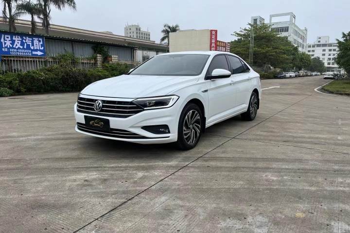 大眾 速騰 200TSI DSG飛越版