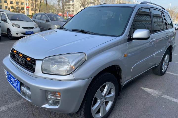 豐田 RAV4(進(jìn)口) 2.0 五門