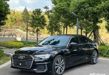 奥迪 A6L 2022款 45 TFSI quattro 臻选动感型