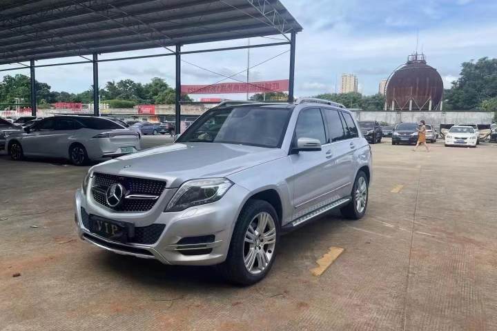 奔馳 GLK級(jí) GLK 300 4MATIC 時(shí)尚型