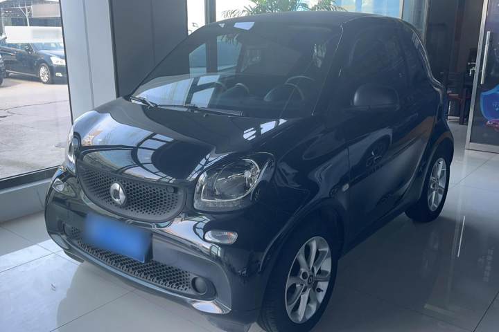 smart  fortwo 1.0L 52千瓦硬頂靈動(dòng)版