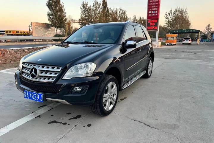 奔馳 M級(jí) ML 350 4MATIC豪華型