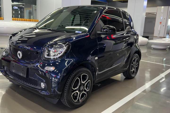 smart  fortwo 1.0L 52千瓦魅藍(lán)特別版 國(guó)V