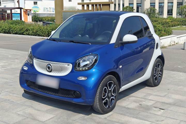 smart  fortwo 0.9T 66千瓦硬頂風(fēng)擎版 國(guó)VI