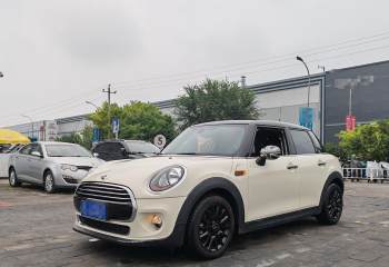 MINI 2016款 1.5T COOPER 五門版