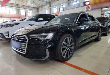 奥迪A6L 2022款 45 TFSI quattro 尊享动感型