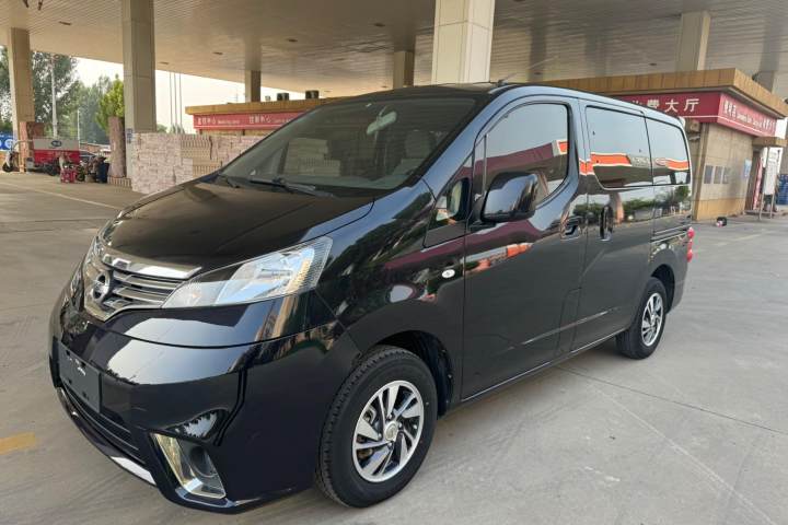 日產(chǎn) NV200 1.6L CVT尊享型