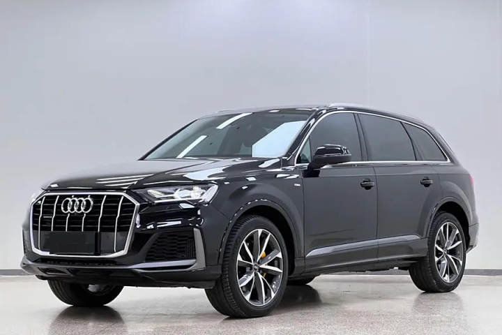 奧迪 Q7 45 TFSI quattro S line運動型