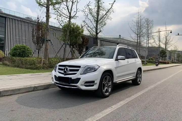 奔馳 GLK級(jí) GLK 300 4MATIC 豪華型