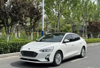 福特 福克斯 2019款 三厢 1.5L 自动锋潮型 国VI