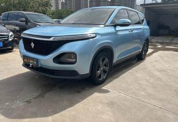 宝骏 RM5 2019款 1.5T CVT 24小时在线精英型 5座