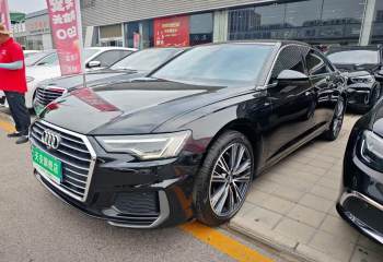 奥迪 A6L 2021款 45 TFSI quattro 臻选动感型