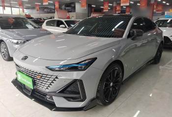 长安UNI-V 2022款 1.5T 运动版