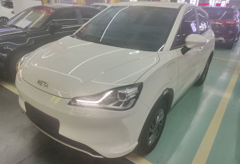 哪吒汽车 哪吒V 2022款 潮 300 Lite 磷酸铁锂