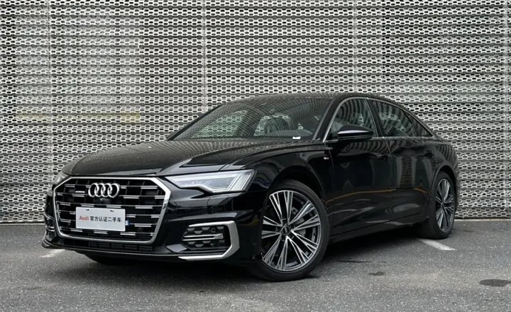 奥迪 A6L 2024款 45 TFSI quattro 臻选动感型